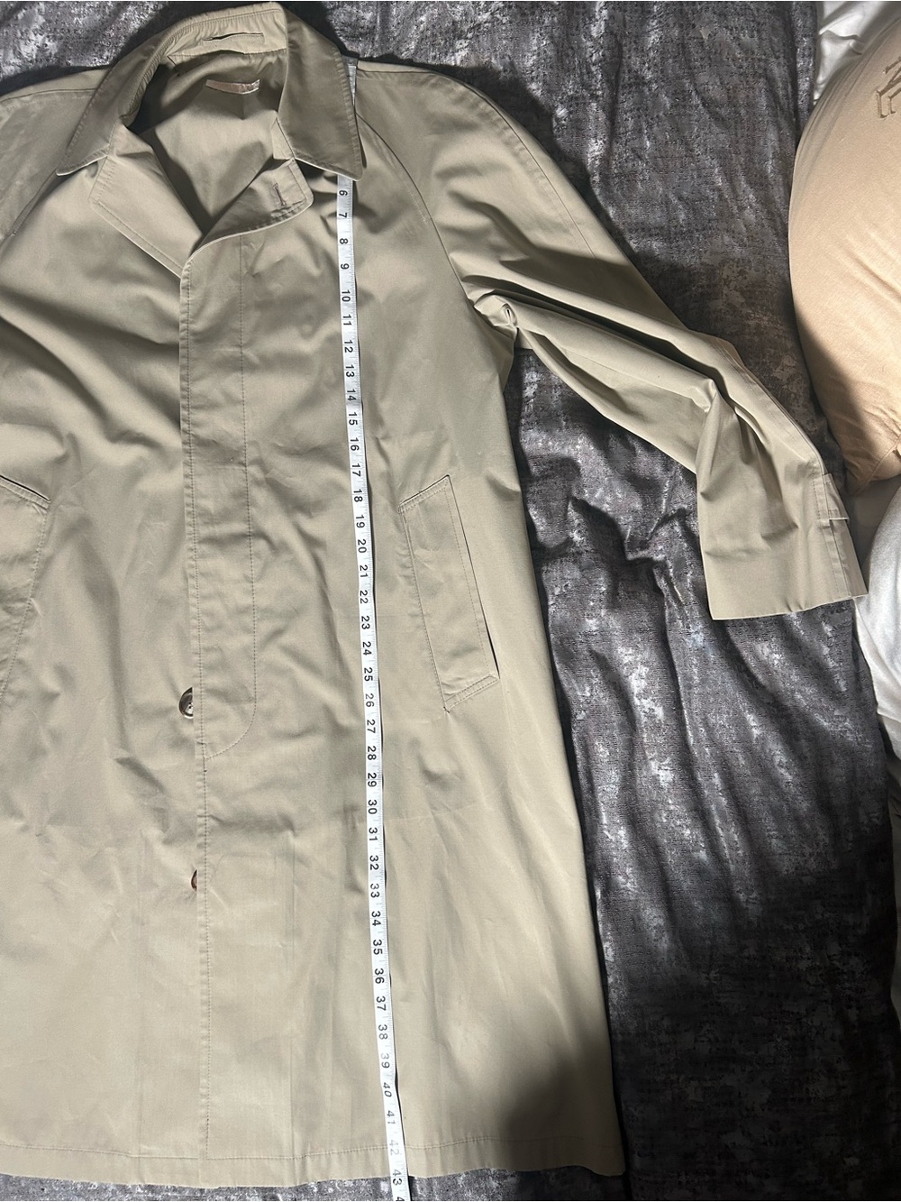 Vintage Brooks Brothers Long Trench Coat in Stone 42R - Picture 8 of 11